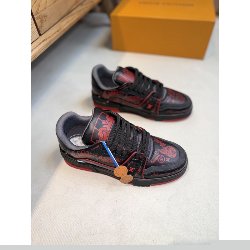 l**is V*t*n sneakers